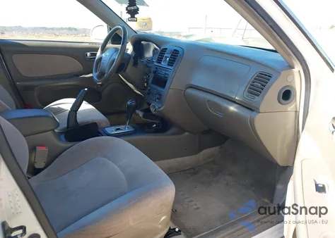 2003 Hyundai Sonata Base W/2.7L V6 z USA, uszkodzony, nr VIN KMHWF25H03A860820